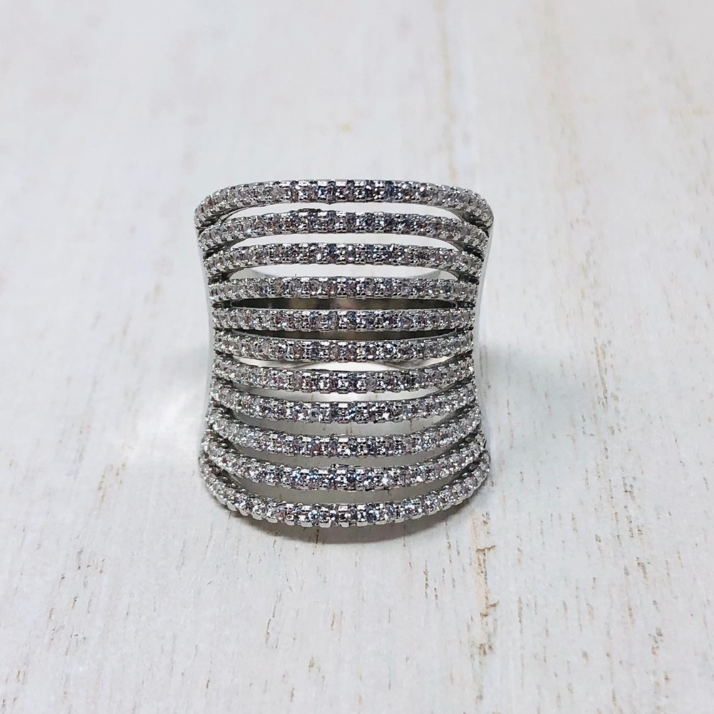 SWAROVSKI* crystal 18K GP cocktail ring, size approx 7.5, NWOT